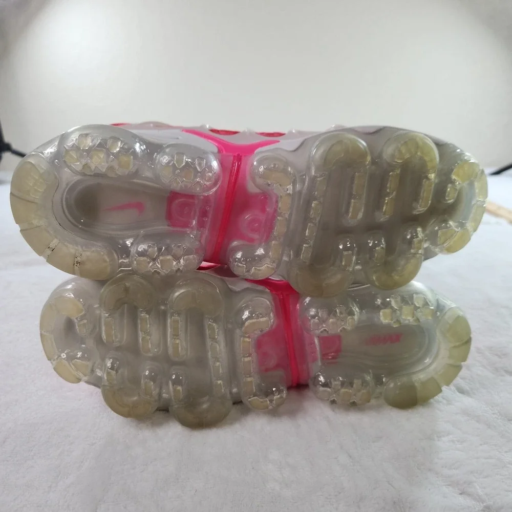 WMNS NIKE AIR VAPORMAX PLUS PLATINUM TINT PINK-FLASH CRIMSON SZ 6.5 [CZ7995-001]